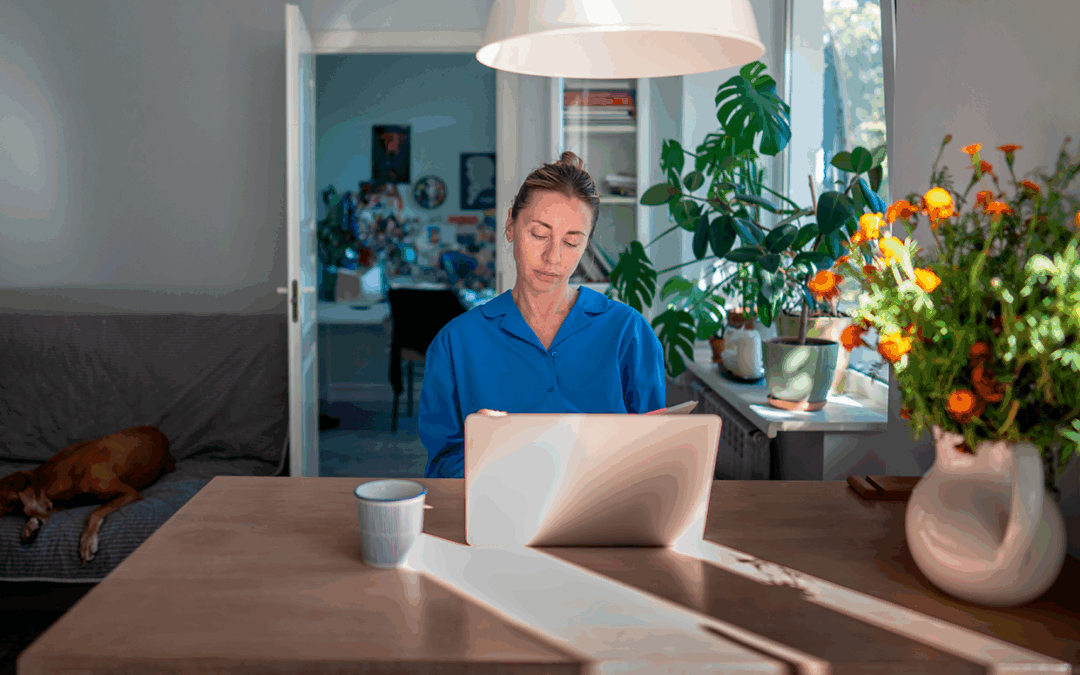 Itaú demite mil funcionários e reacende debate sobre limites do home office