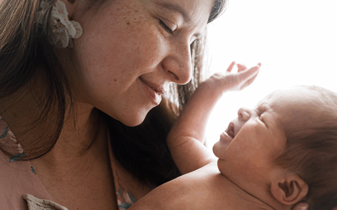 PL sobre licença de 5 dias para acompanhante de mãe solo avança