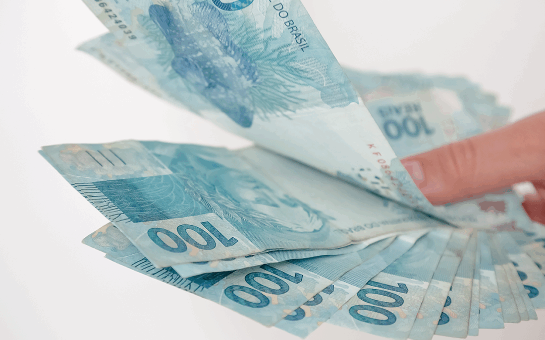 Governo alerta que 177 mil famílias devem devolver Auxílio Emergencial