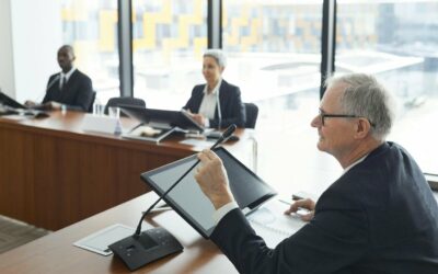 Receita Federal evita autuações de R$ 32 bilhões com diálogo fiscal