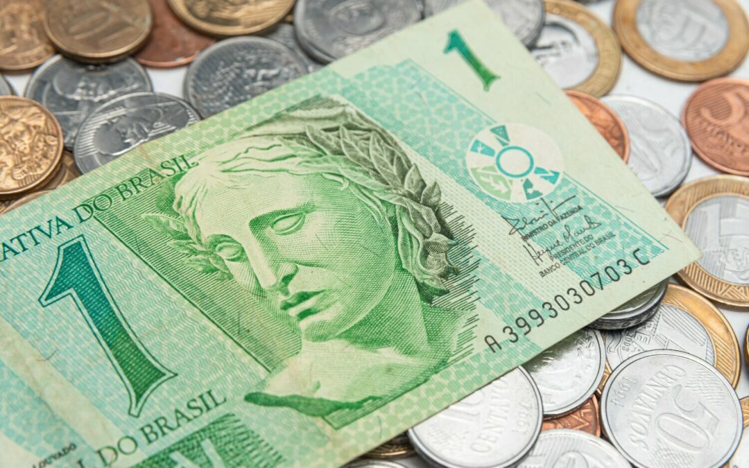 Salário mínimo de R$ 1.621 em 2026 impactará custos das empresas