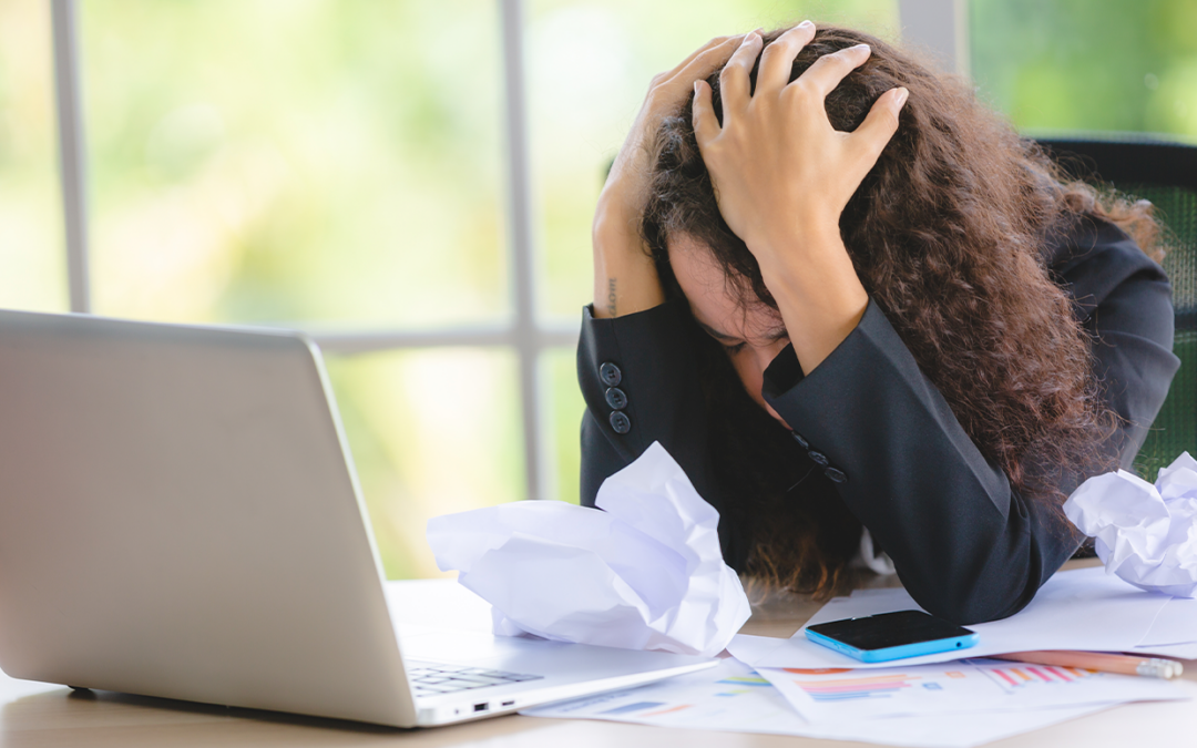 Riscos psicossociais geram mais de 5 mil ações trabalhistas e acendem alerta