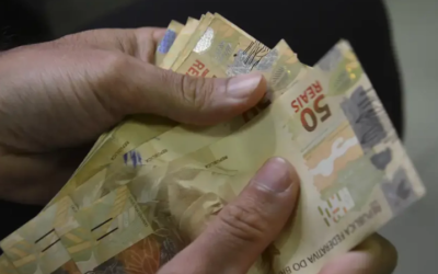 Seu salário pode atrasar? Feriado muda 5º dia útil em maio