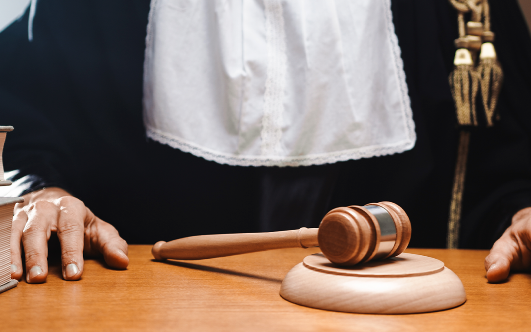 IA em processos judiciais: Justiça combate prompts ocultos
