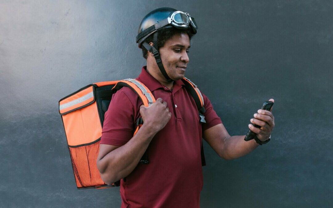Micropensões podem ampliar proteção de trabalhadores de apps